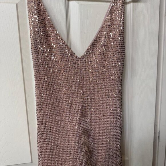Express sequin size M top - Picture 1 of 2